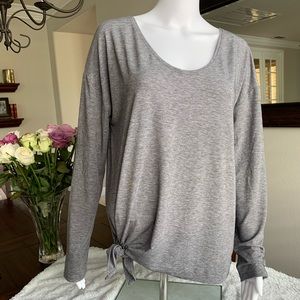 GapFit Breathe Side Tie Long Sleeve Top
